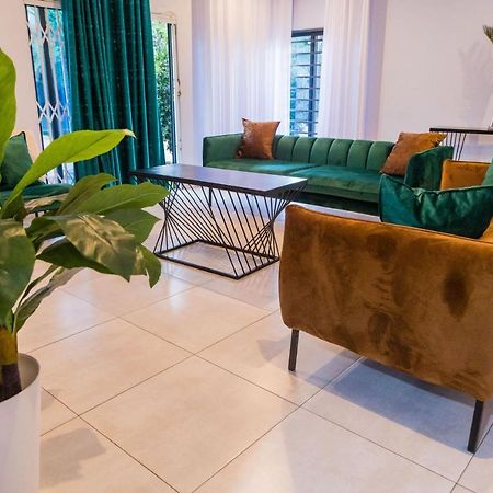 Blue Agave F2 Apartment Lusaka Exterior photo