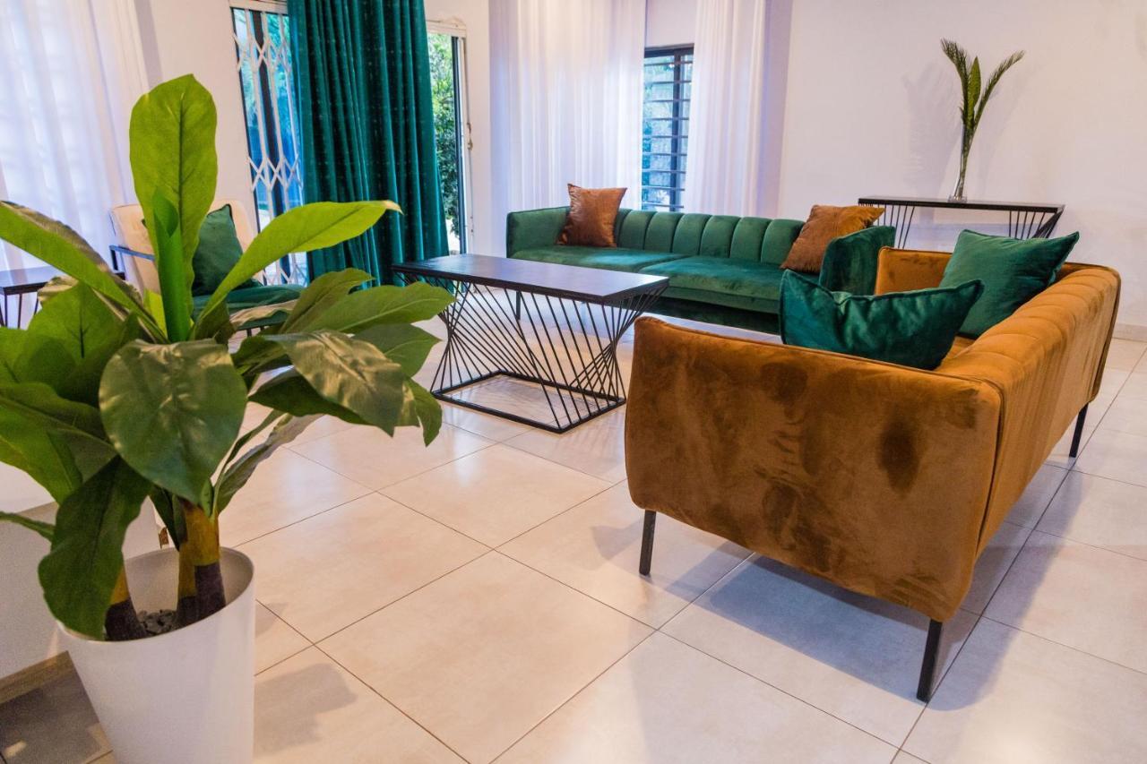 Blue Agave F2 Apartment Lusaka Exterior photo