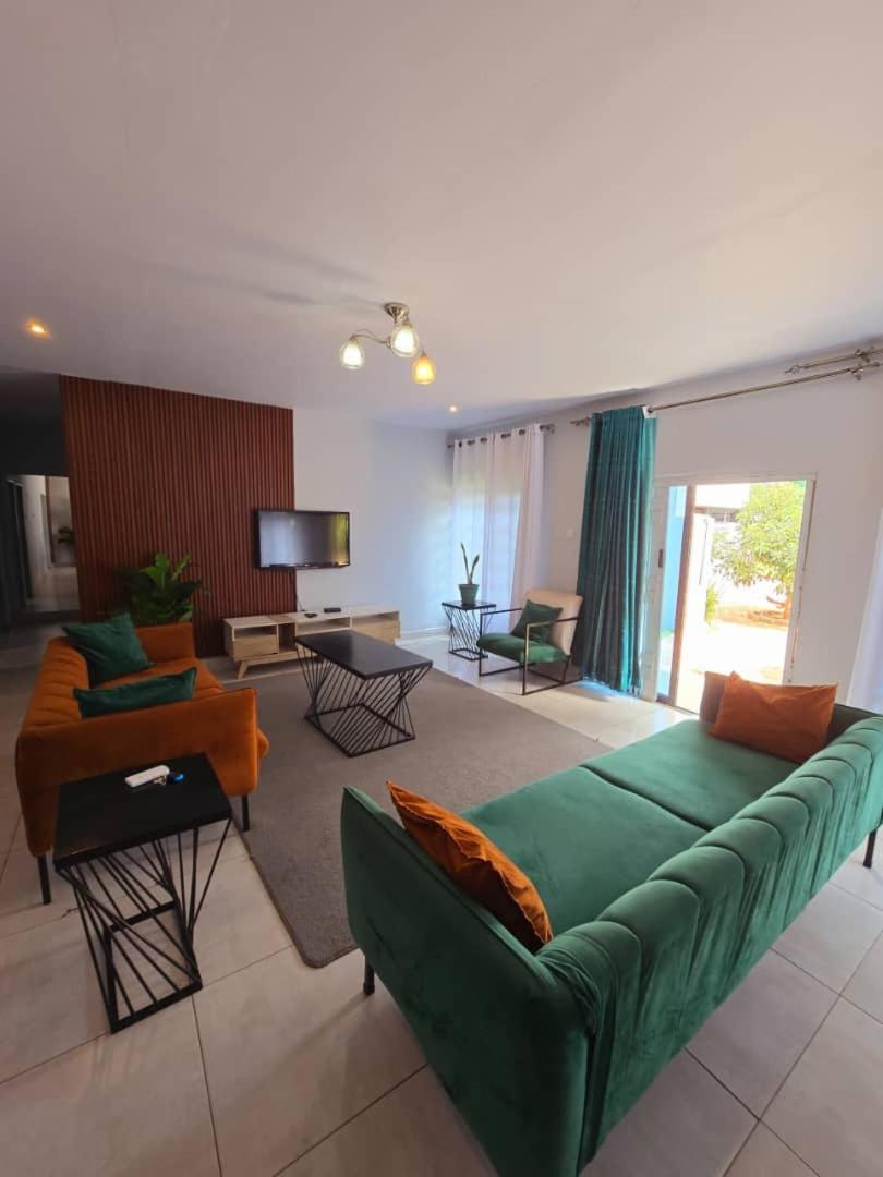 Blue Agave F2 Apartment Lusaka Exterior photo