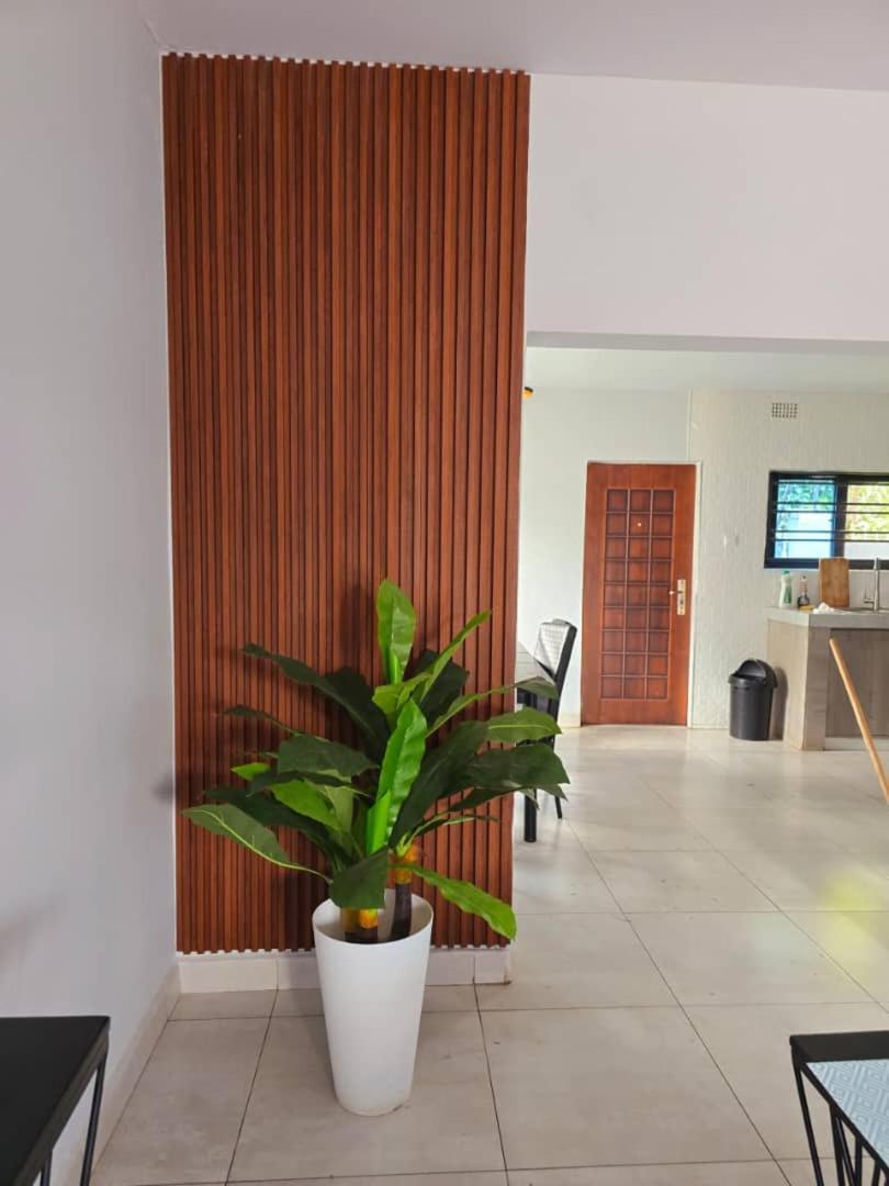 Blue Agave F2 Apartment Lusaka Exterior photo